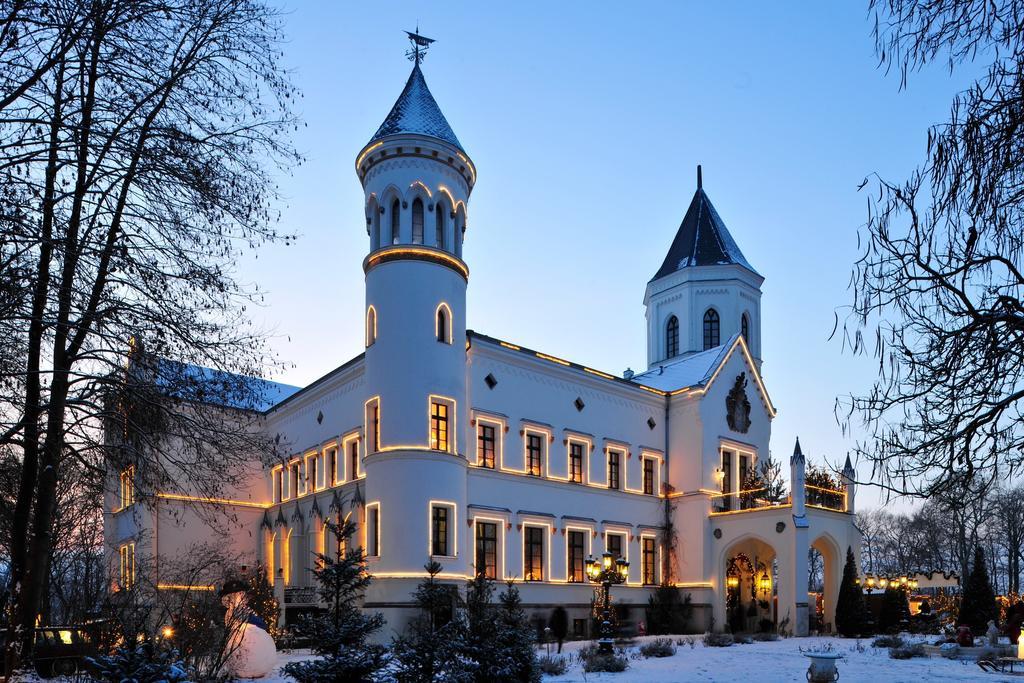 Schlosshotel Bredenfelde Hotel Bredenfelde